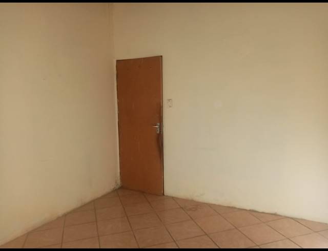 3 BEDROOM FREEHOLD FOR SALE IN LANGAVILLE